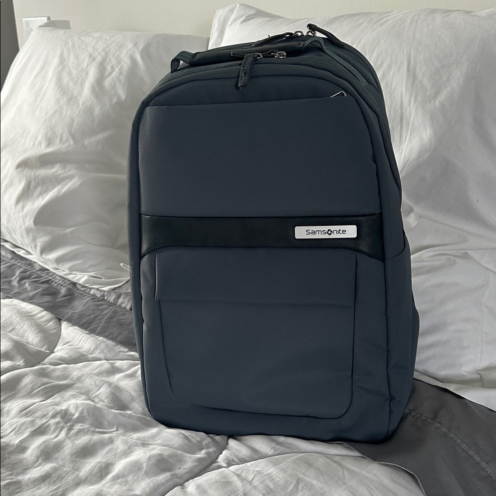 Samsonite Slate Backpack - Picture 5 of 9